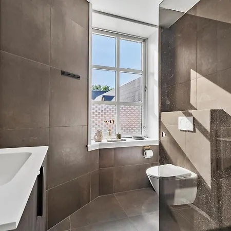 Nyaraló Lovely In With Wifi *